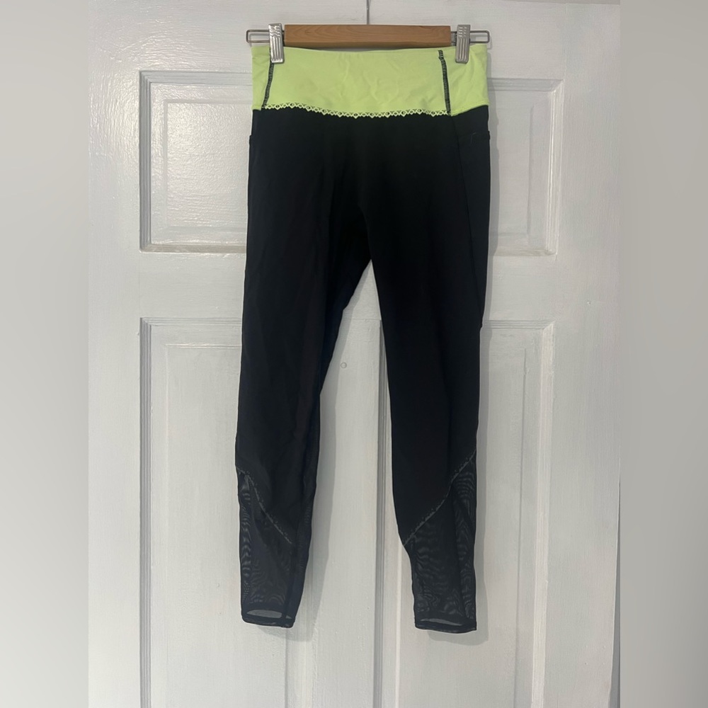 Lululemon Ivivva Capri Pants with Mesh